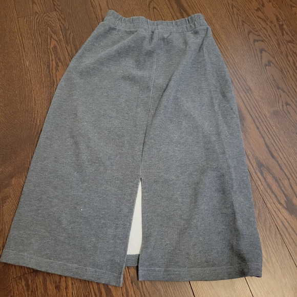 Skirt - Picture 2 of 2